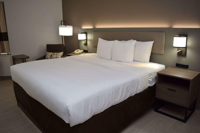 Hotel Comfort Inn Carrier Circle