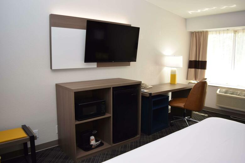 Hotel Comfort Inn Carrier Circle