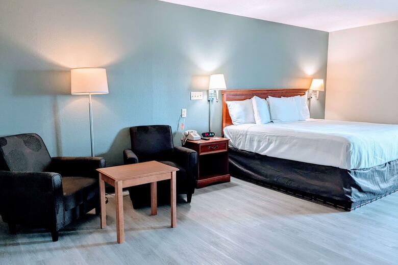 Hotel Baymont By Wyndham Lebanon In