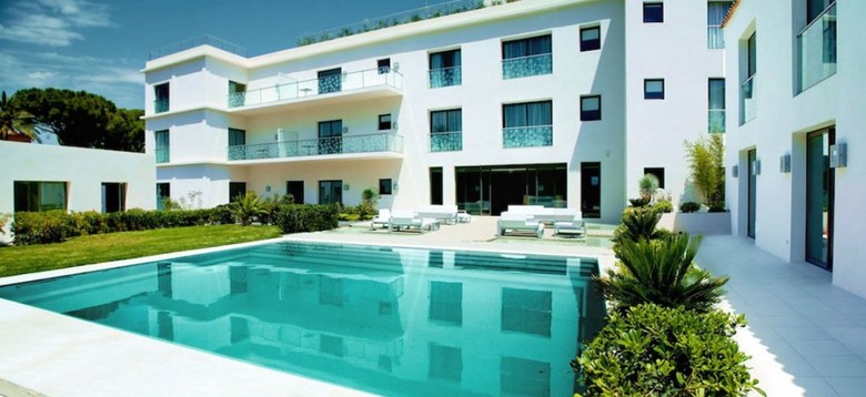 Kube St Tropez Hotel
