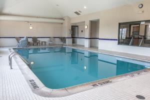 Hotel Comfort Inn & Suites