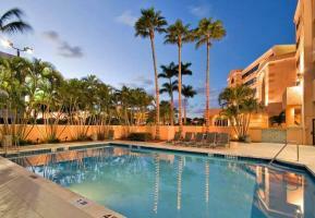 Doubletree By Hilton West Palm Beach Airport Hotel