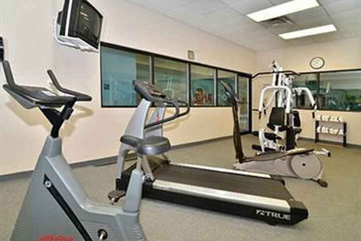 Hotel Quality Inn & Suites