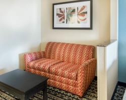 Hotel Comfort Suites