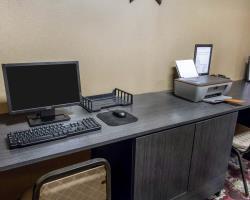 Hotel Comfort Suites