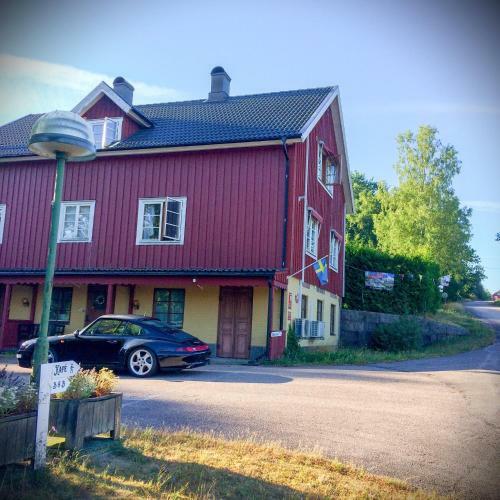 Yaberg Aff�ren Bed & Breakfast