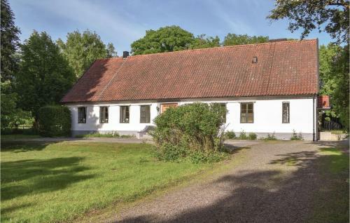Five-bedroom Holiday Home In Klippan