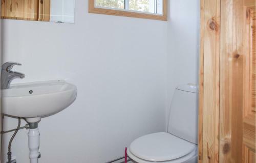 Four-bedroom Holiday Home In Kopingsvik