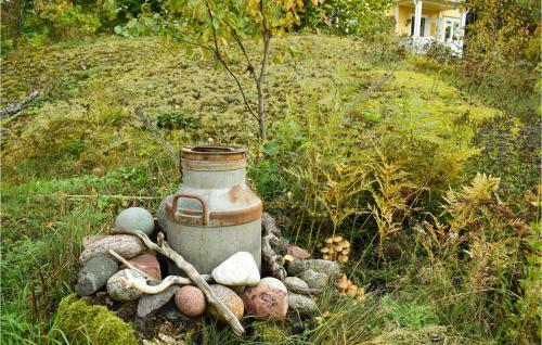 Four-bedroom Holiday Home In Motala