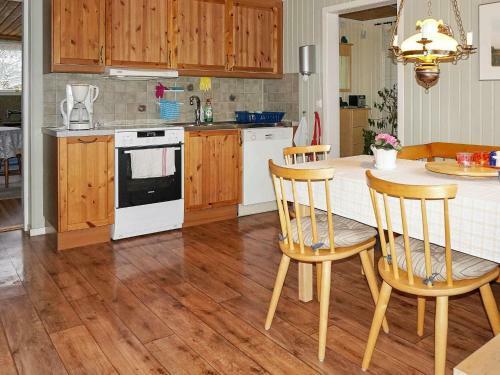 Holiday Home N�ssj� II