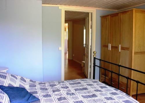 K39 Thistle Cottage