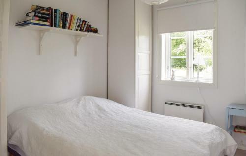 Two-bedroom Holiday Home In Simlangsdalen