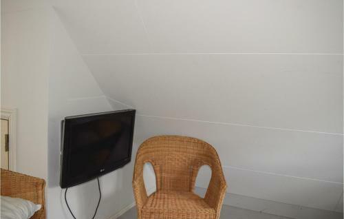 Two-bedroom Holiday Home In Simlangsdalen