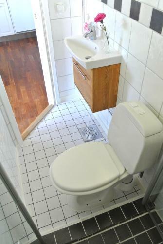 Hostal Room By Water