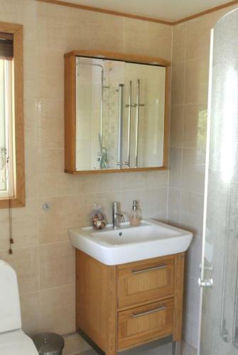 Hostal Room By Water