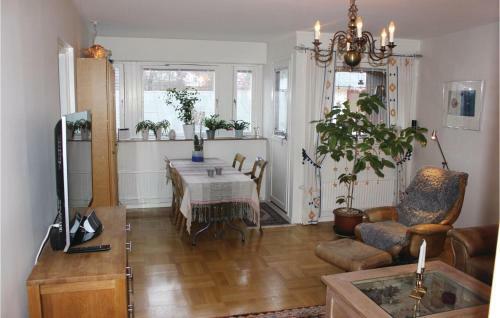 Two-bedroom Apartment In Trollhattan