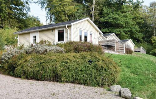 One-bedroom Holiday Home In Tvaaker