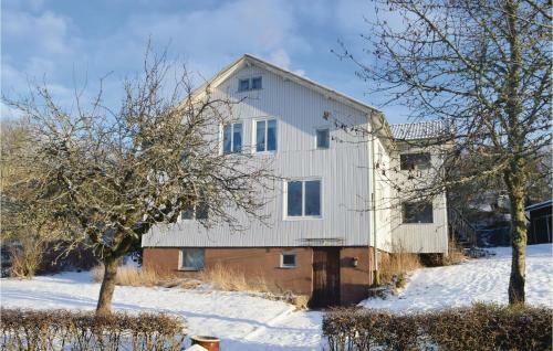 Three-bedroom Apartment In Uddevalla