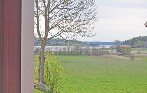 Three-bedroom Holiday Home In Uddevalla