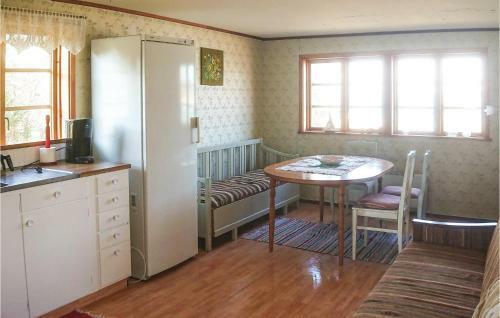Two-bedroom Holiday Home In Valdemarsvik
