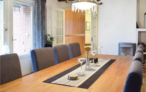 Four-bedroom Holiday Home In Visby