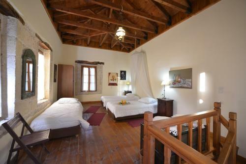 Apartamento Troullos Traditional Homes