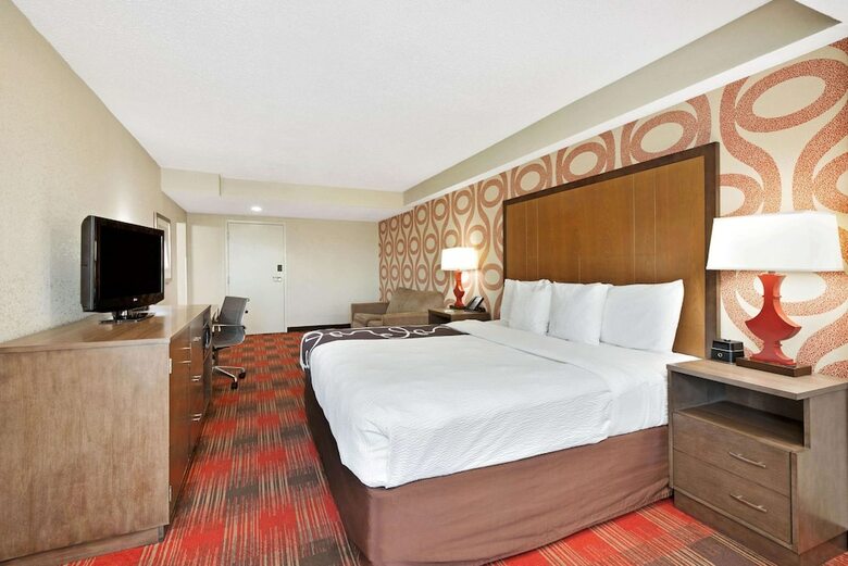 Hotel Comfort Inn