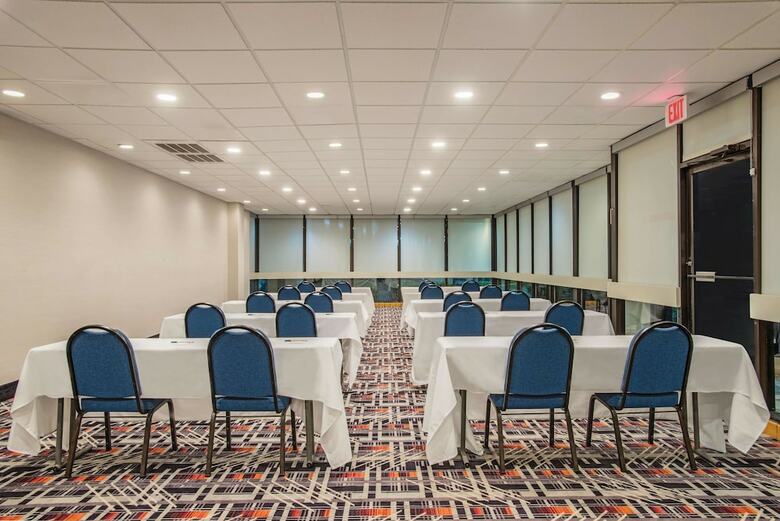 Hotel Comfort Inn