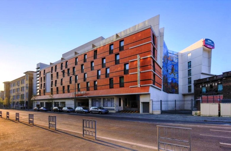 Hotel Courtyard By Marriott Paris Arcueil
