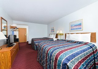 Hotel Rodeway Inn & Suites