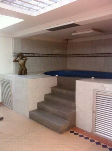 Hotel Caf� Real