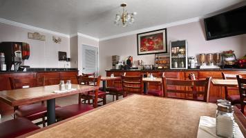 Best Western Salinas Monterey Hotel