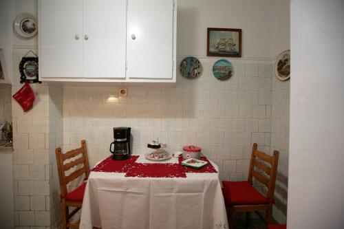 Apartamento Comfy & Tasteful Central Apt. 1' To Metro Station