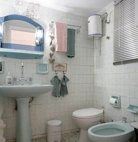 Apartamento Comfy & Tasteful Central Apt. 1' To Metro Station