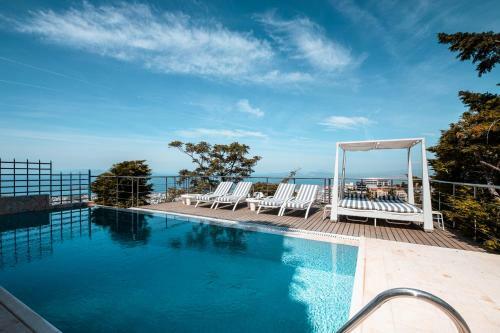 Villa Azure