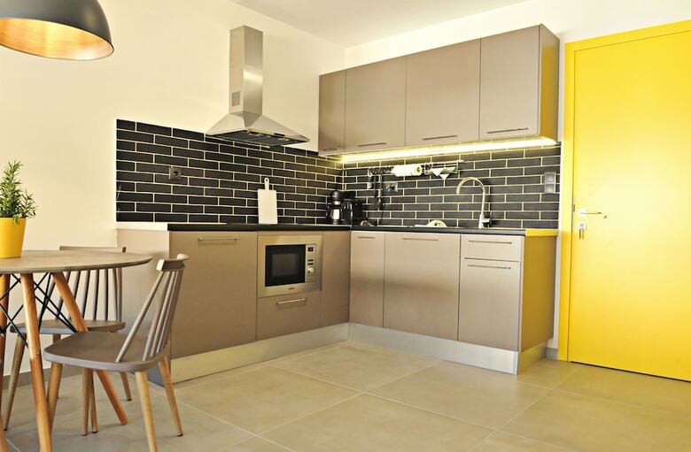The Athenians Modern Apartments