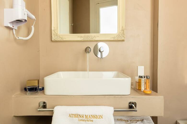 Hotel Athens Mansion Luxury Suites