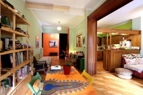 Artistic Apartment Acropolis