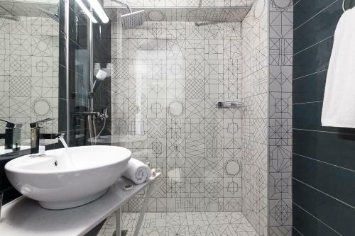 Hotel Be My Guest Athens