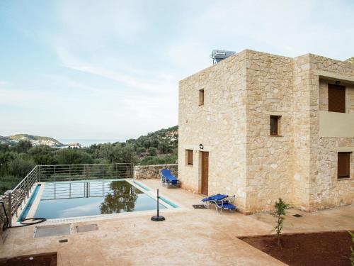 Typical Greek Villa In Crete With Private Pool