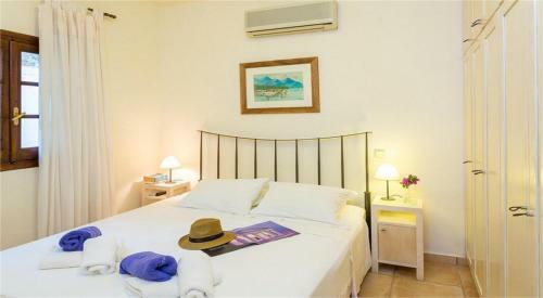 Beachfront Villa Benele