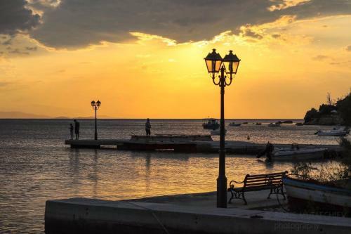 Hostal Athina Studios