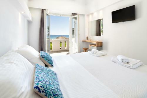 Golden Beach Hotel