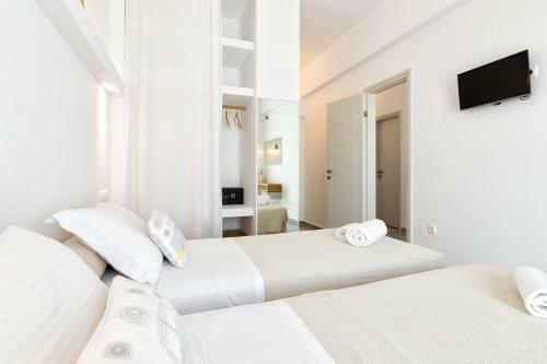 Golden Beach Hotel