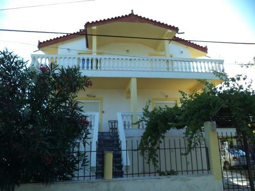 Villa Chryssoula Apartments