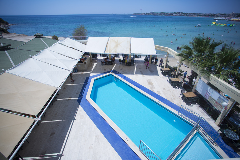 Tuntas Hotel Altinkum