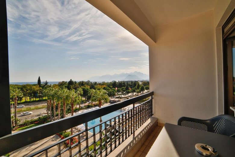 Nashira City Resort Hotel
