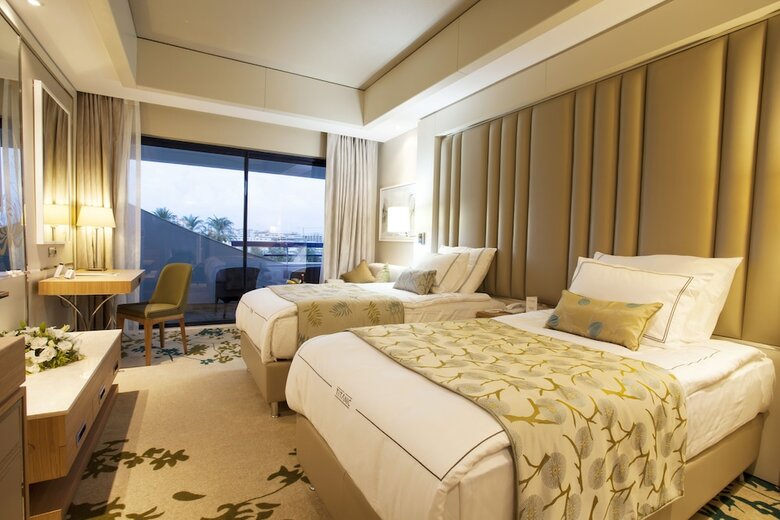 Titanic Beach & Resort De Luxe Hotel