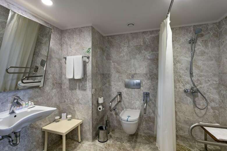 Hotel Miracle Resort