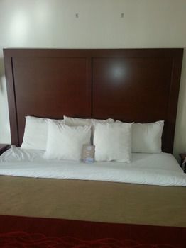 Hotel Comfort Inn & Suites